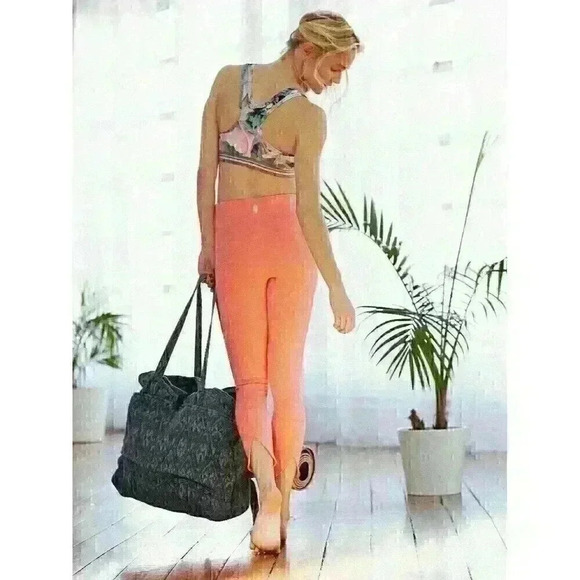 Free People Pink Rose Virgo High Rise Performance Legging, Size S $79; - Picture 2 of 11